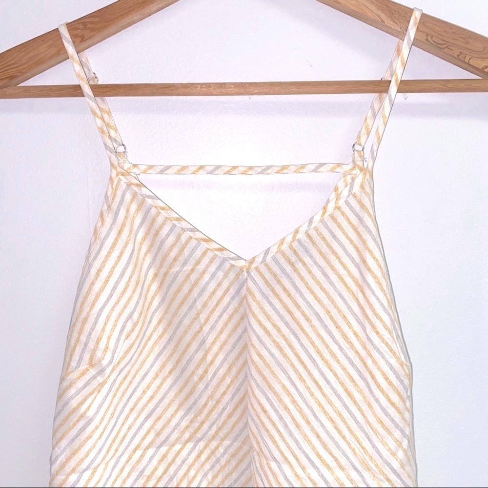 NWT DOE & RAE BOUTIQUE TANK TOP - LARGE - Picture 2 of 5